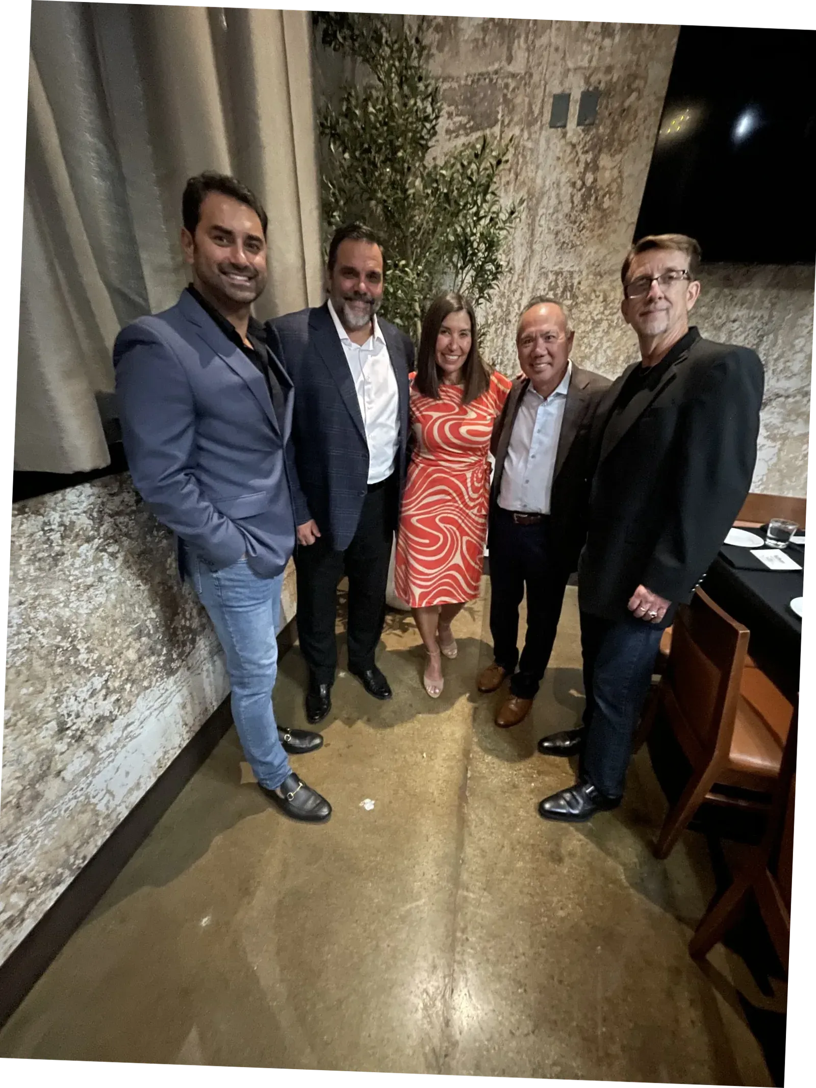 Dr. Michael Njo with dentists and referral partners at the Los Angeles Panel of Experts dinner